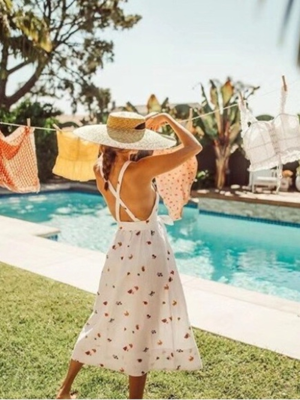 REFORMATION / Fruit Loops Print Linen Midi Cruise Dress